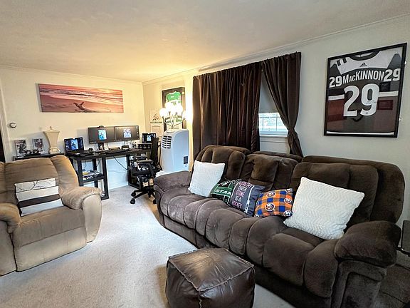 3rd image of 154 Atlantic St #5B