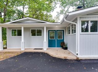 8265 Ben Nevis Dr, North Chesterfield, VA 23235