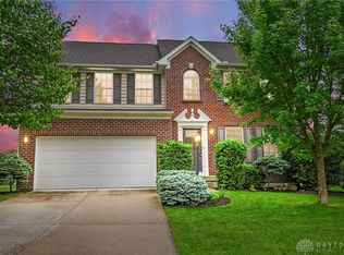 1322 Artesian Ln, Fairborn, OH 45324