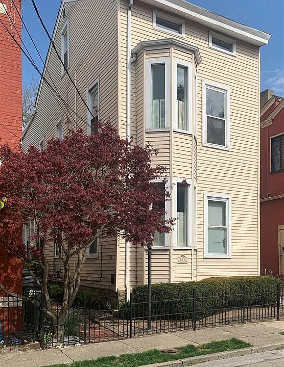 2nd image of 532 Craig St