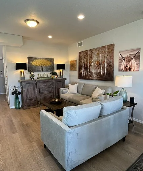 9656 Feathergrass Dr — Photo 14