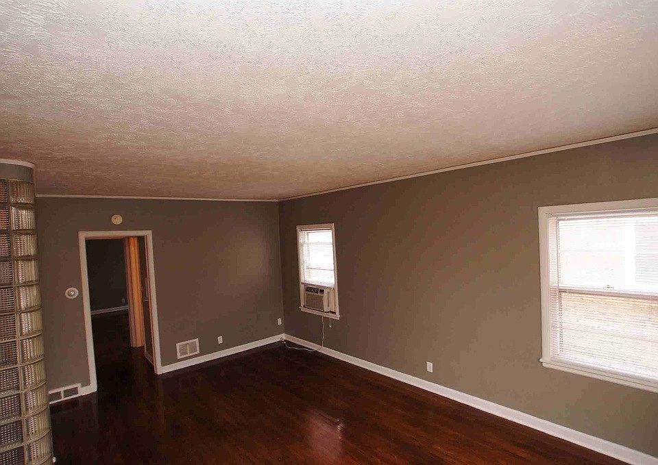2nd image of 5227 NW Radial Hwy APT C