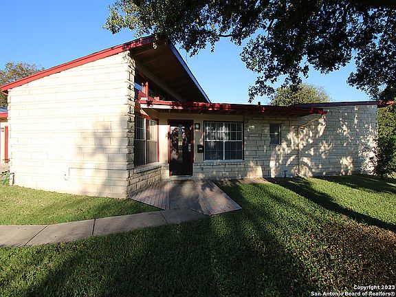 2nd image of 105 Seeling Blvd