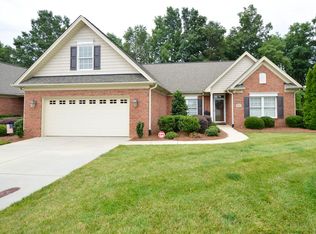 1077 Saint Michaels Ln, High Point, NC 27265