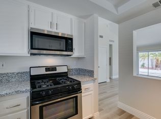 1540 Desert Ridge Ave, North Las Vegas, NV 89031