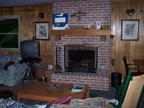 4th image of 123 E Shore Dr