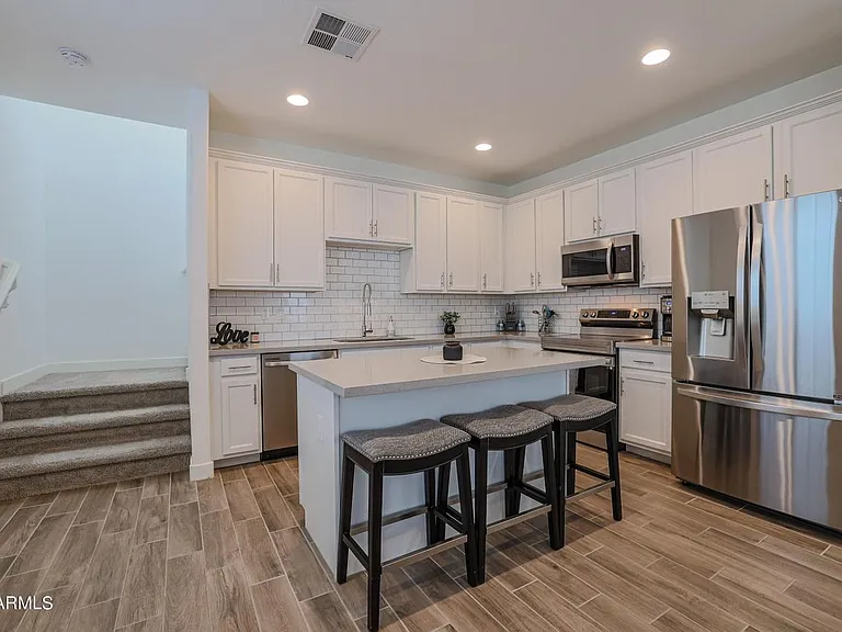 5514 S Dillon Cir — Photo 5