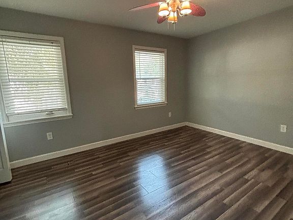 3rd image of 400 William Hilton Pkwy APT 105