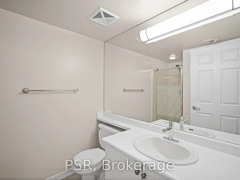 515 Rosewell Ave #110 — Photo 8