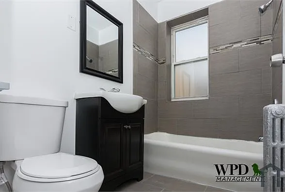 2 bed, $1,686 — Photo 3