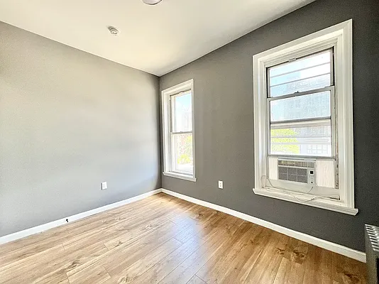 Bedroom, photo 6