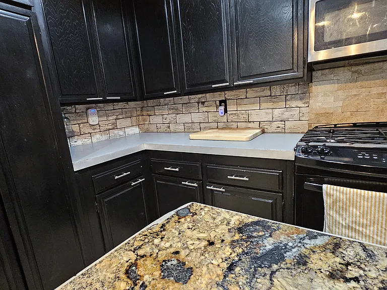 314 Lorraine Ct — Photo 38