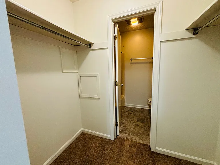 1233PB -Ellett Road Duplexes -Lester - M — Photo 14