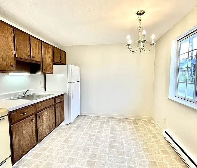 361 E Maple St #D — Photo 50