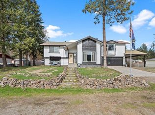 303 E Shore Rd, Nine Mile Falls, WA 99026
