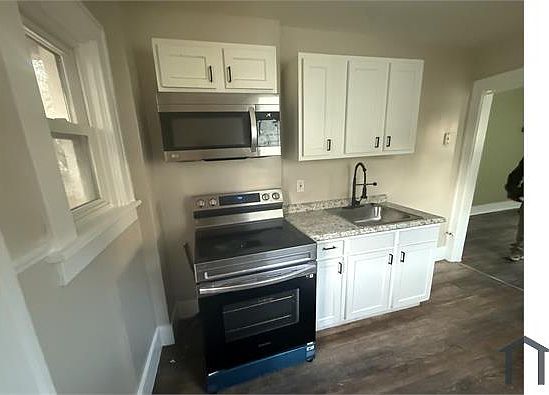 1st image of 2900 Clermont Ave