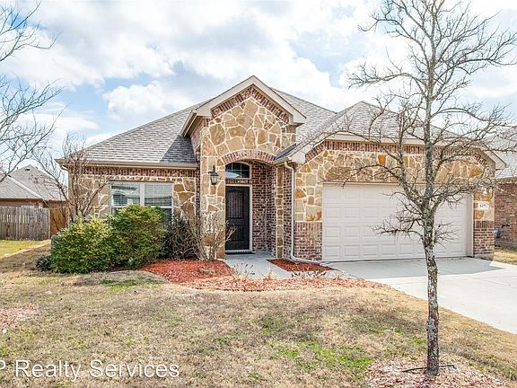 2nd image of 619 Dogwood Dr