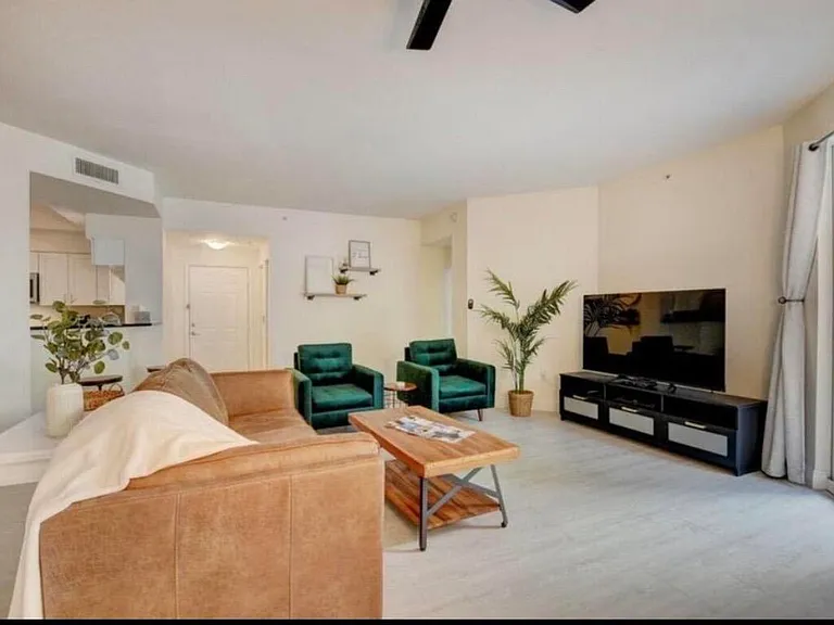 802 Windward Way #216 — Photo 34