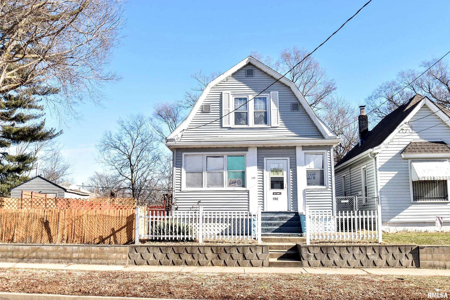 1702 S Griswold St photo 1
