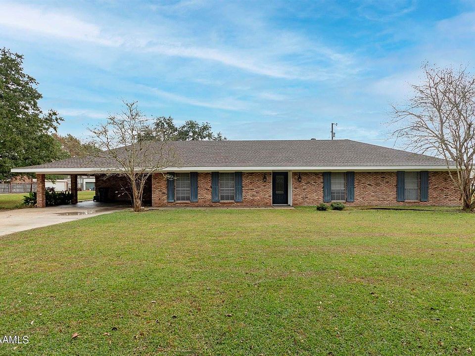 1st image of 2217 Blue Haven Dr