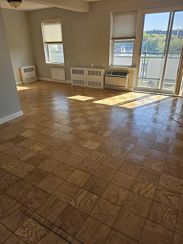 1670 Bell Blvd Photo 1