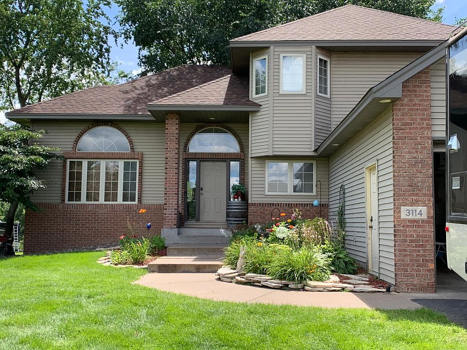 1st image of 3114 164th Ave NE