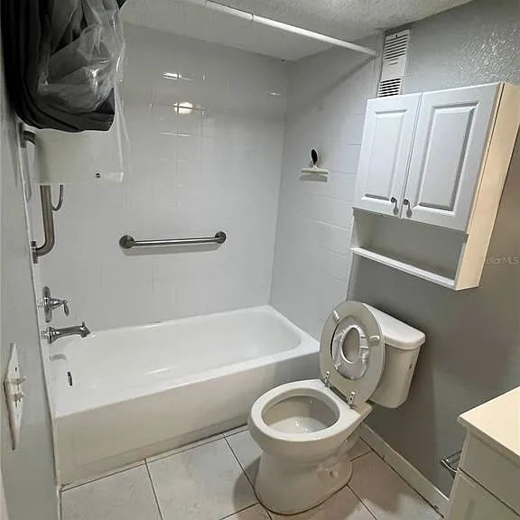 2700 Coconut Bay Ln #2C — Photo 10
