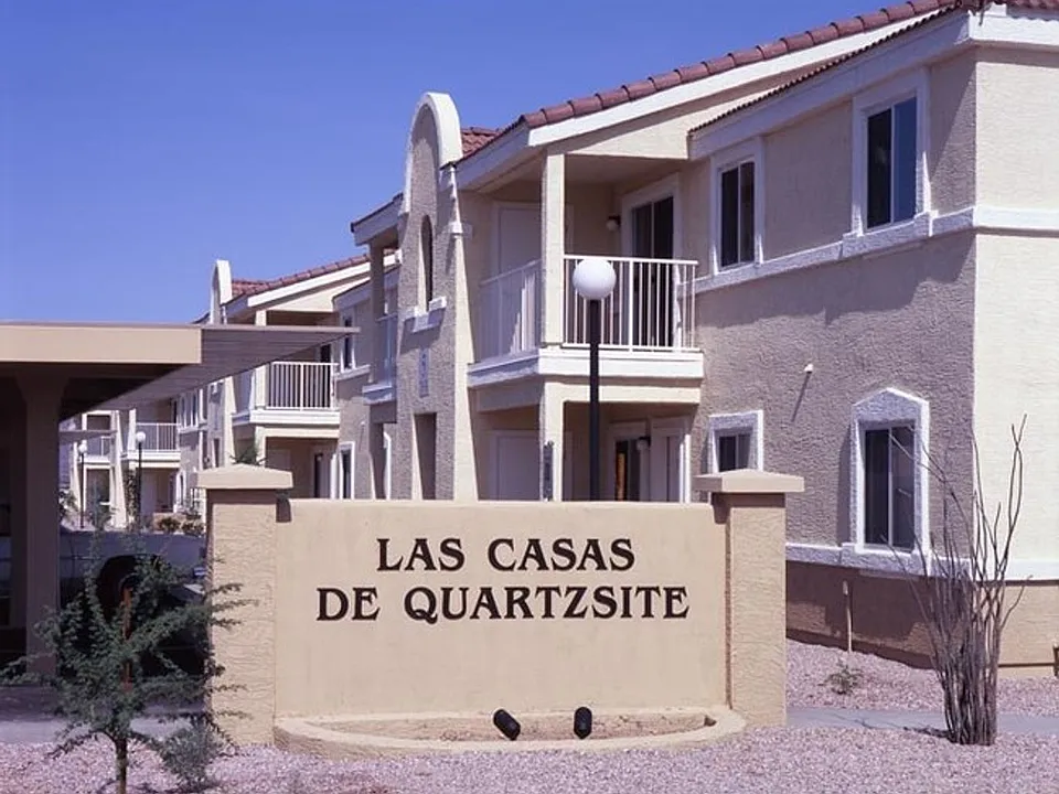 Building Photo 3