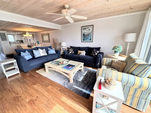 11000 S Ocean Dr, Jensen Beach, FL