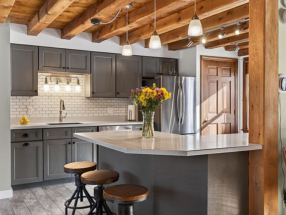 5th image of 801 US Route 1 Route #B3