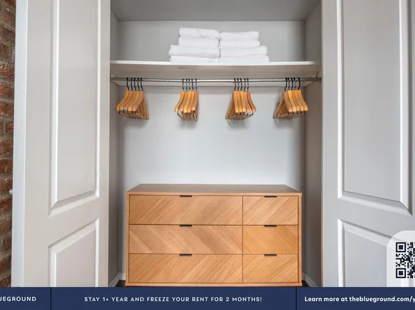 566 Hudson Street image 12 of 19