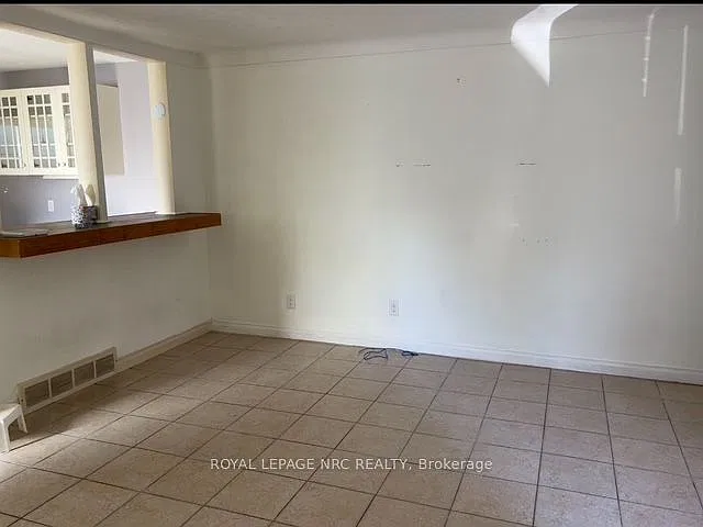 3 bed, $2,200 — Photo 3