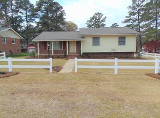 303 Oakwood Ave, Roanoke Rapids, NC 27870