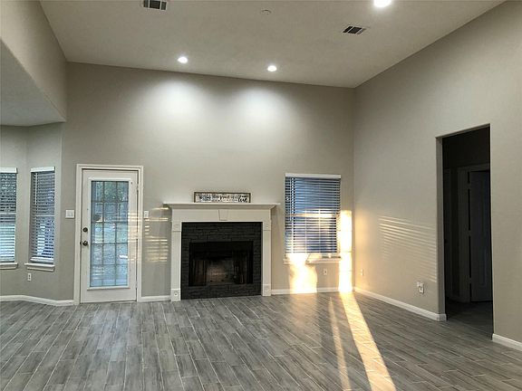 2nd image of 22830 Coriander Dr