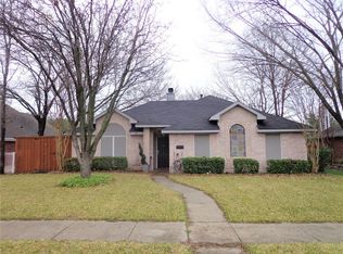 9002 Quail Ridge Dr, Rowlett, TX 75089