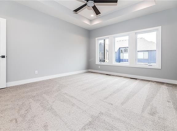 Photos are of another Noelle Model some selection May be different. Contact agent to make your sele