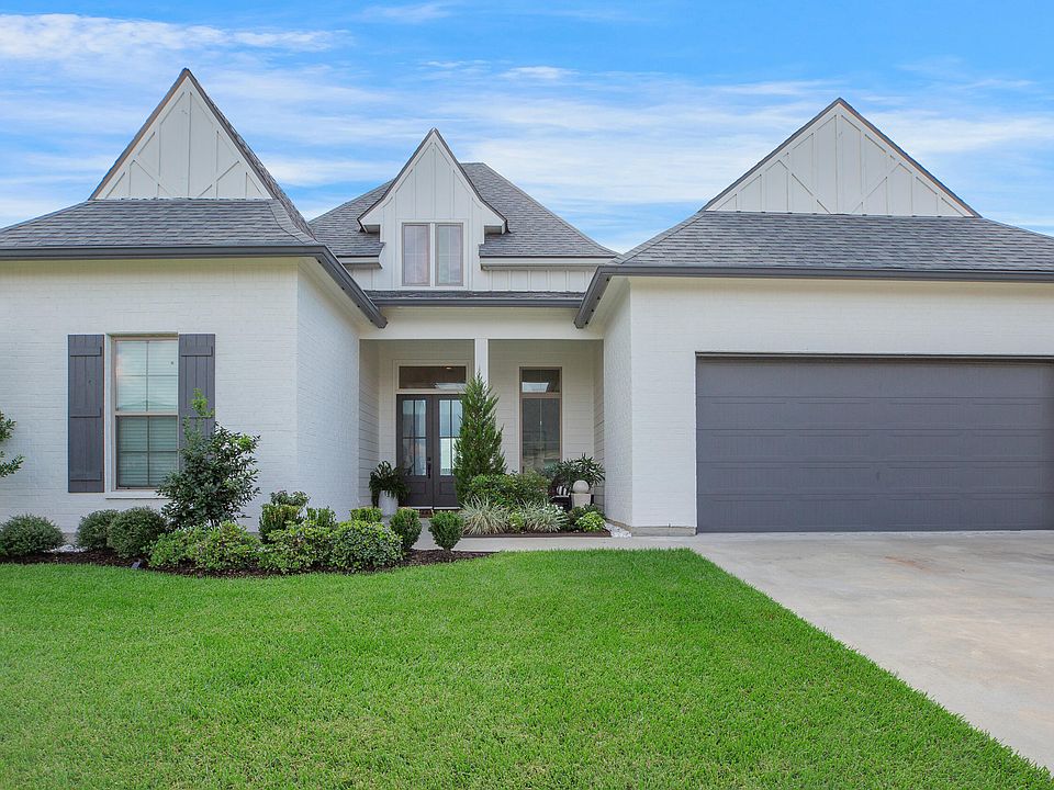 1st image of 408 Last Quarter Dr