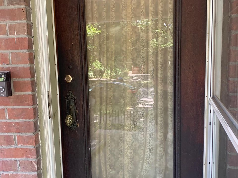 private front entrance door to apartment