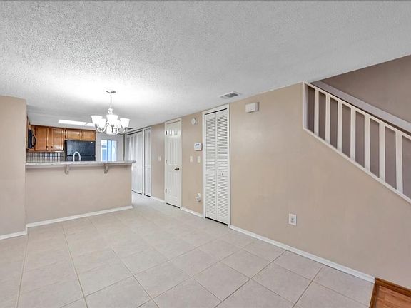 3rd image of 2124 Fletchers Point Cir