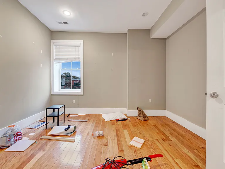 1346 Kenyon St NW #C — Photo 6