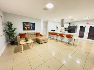 2010 NE 1st Ave, Pompano Beach, FL 33060