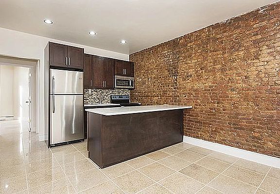 4th image of 316 E 116th St #2