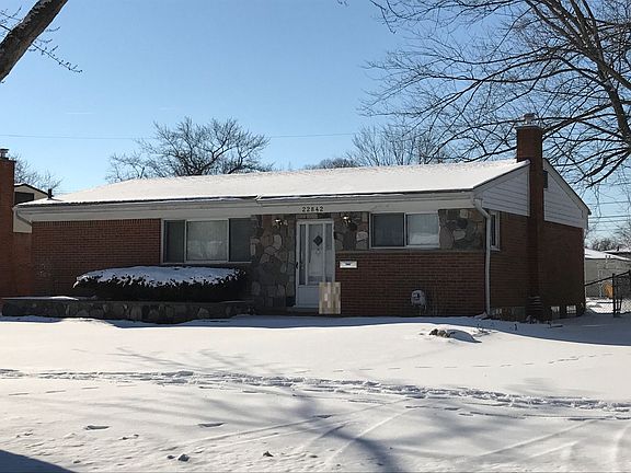 2nd image of 22842 Euclid St