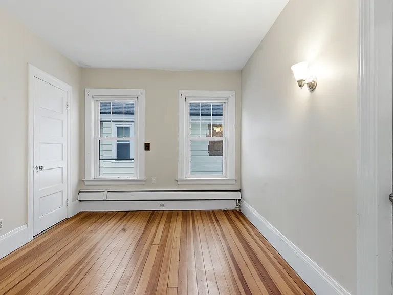 63 Park Ave #II — Photo 5