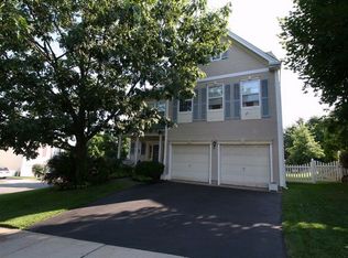 51 Providence Blvd, Kendall Park, NJ