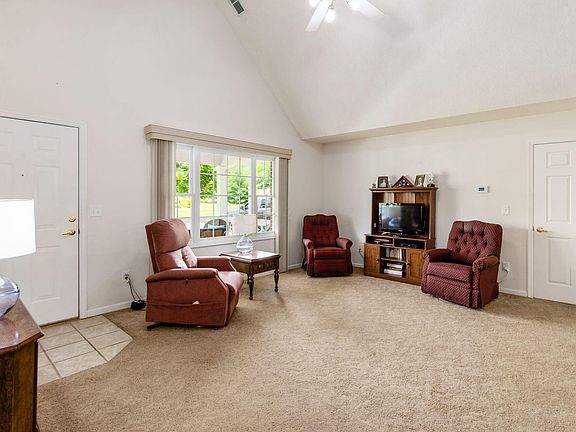 5th image of 6587 Henschen Cir