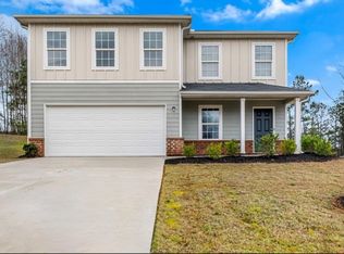 207 Dream Catcher Dr, Lizella, GA