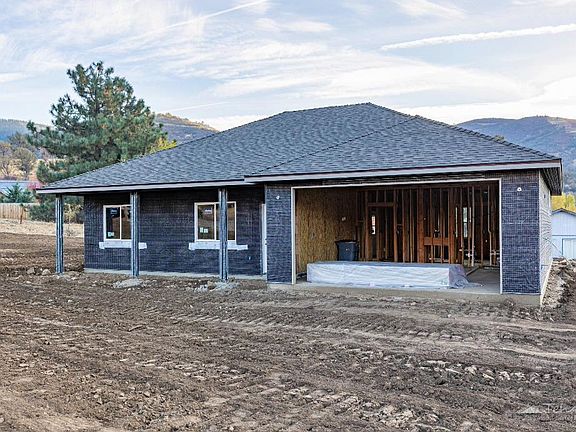 5th image of 18191 Arosa Rd