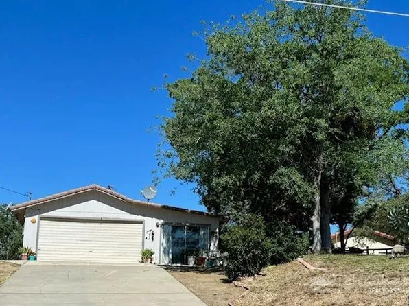 22621 Camp Dr, Tehachapi, CA 93561