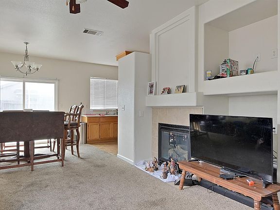5th image of 2146 Roberta Ave